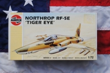 images/productimages/small/NORTHROP RF-5E TIGER EYE Airfix 03057 voor.jpg